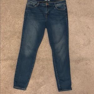 NWOT Old Navy Rockstar Super Skinny Built-In Warm